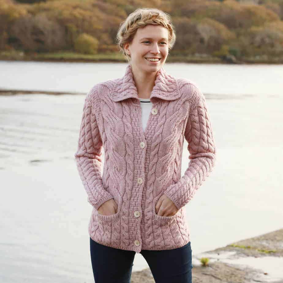 Wool sweaters: beautiful and practical Wool sweaters: beautiful and practical